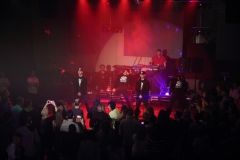 R_R_Show230